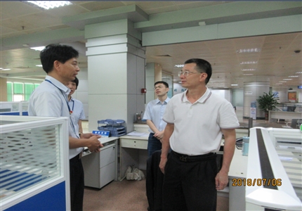 �������ල���쵼����פ��Ա���ڿ�չ����